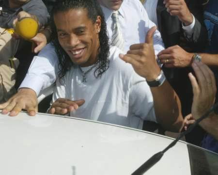 埃德森以其 埃德森以其