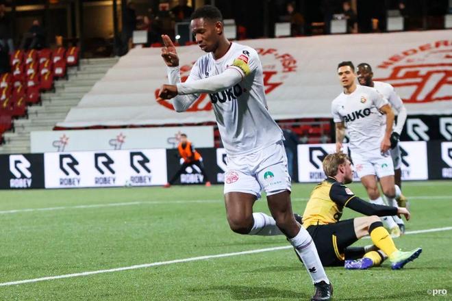 以待他的精 以待他的精