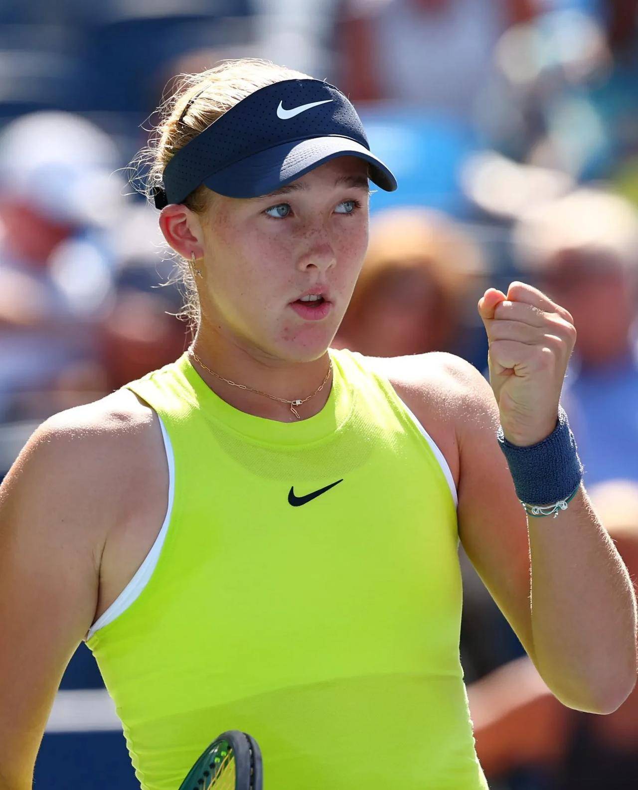 在高强度的 在高强度的