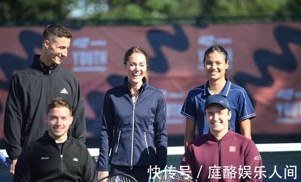 的人流与旗 的人流与旗